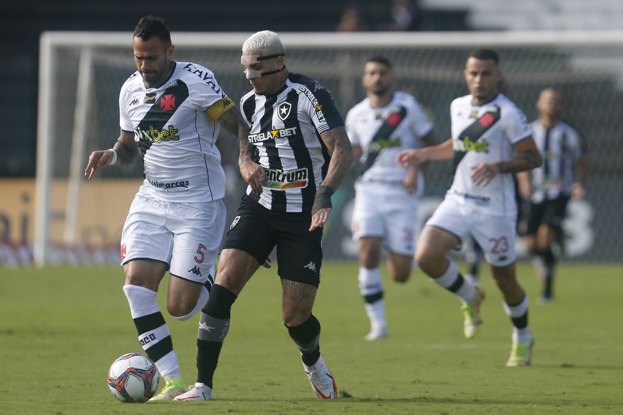 BOTA VENCE O CLÁSSICO EM SÃO JANUÁRIO