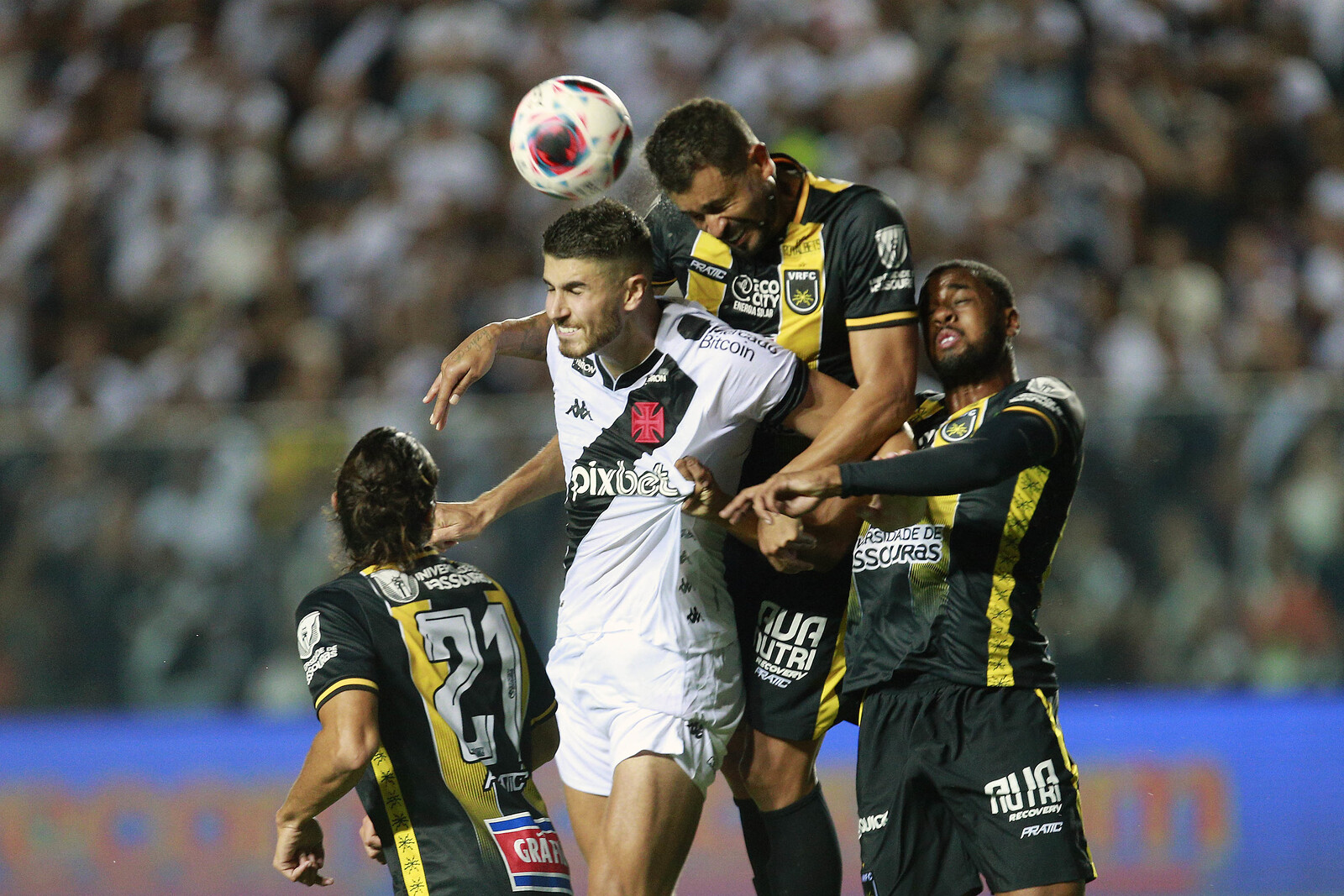 VASCO PERDE PARA O VOLTA REDONDA